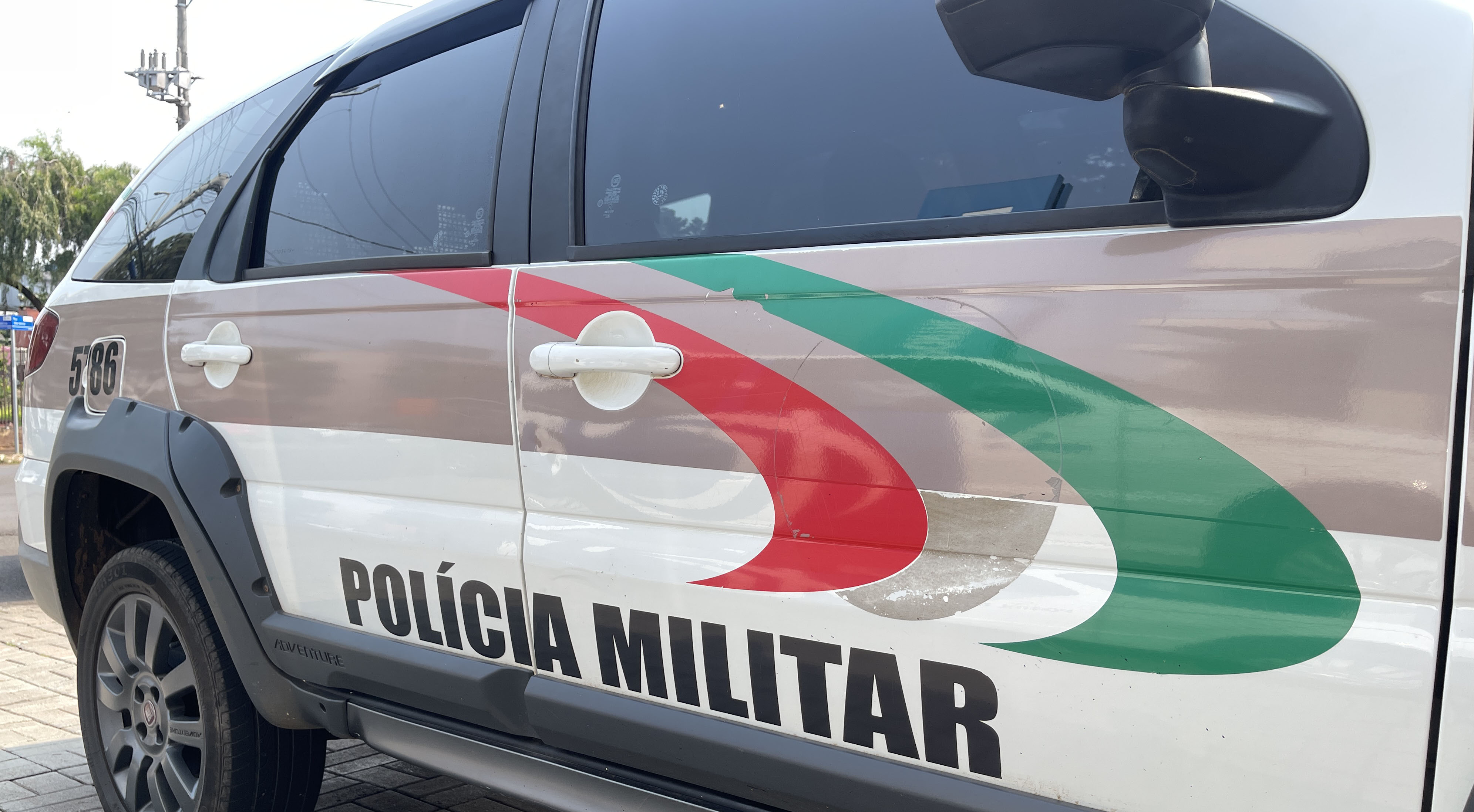 Criminoso invade casa, ameaça idoso e foge de bicicleta no Oeste de SC