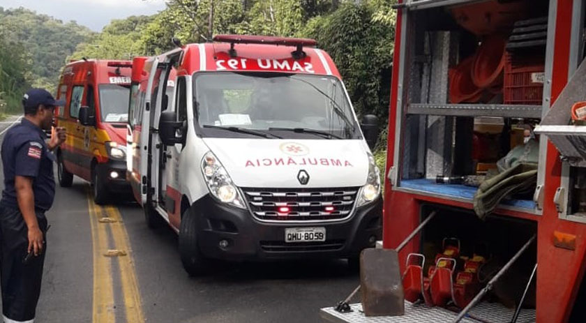 Mãe e bebê recém nascido morrem após grave acidente na SC-108