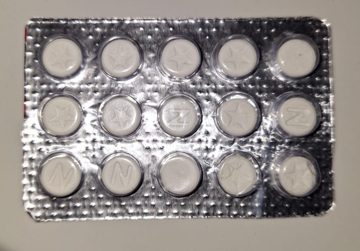 Motorista de 29 anos é flagrado com cartela de rebite na SC-480