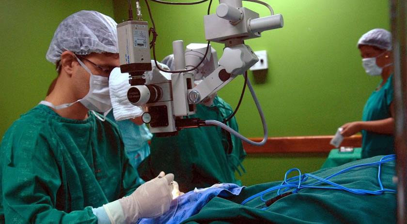 Conselho Federal de Medicina regulamenta a cirurgia robótica
