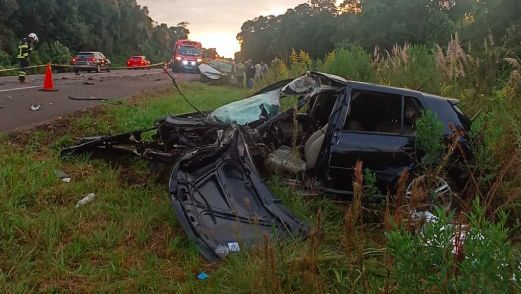 Duas pessoas morrem em grave acidente na BR 282
