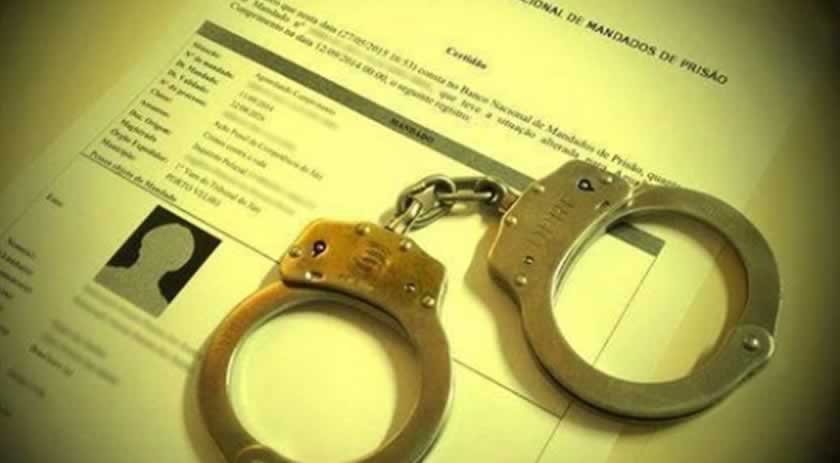 Homem com mandado de prisão ativo por ameaça é preso