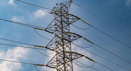 Calorão deve aumentar consumo de energia no Brasil em até 15,6%