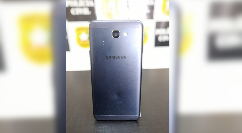Homem vai responder por crime de apropriação após achar celular furtado na rua