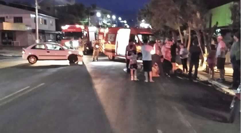 Motociclista fica ferido em colisão contra veículo