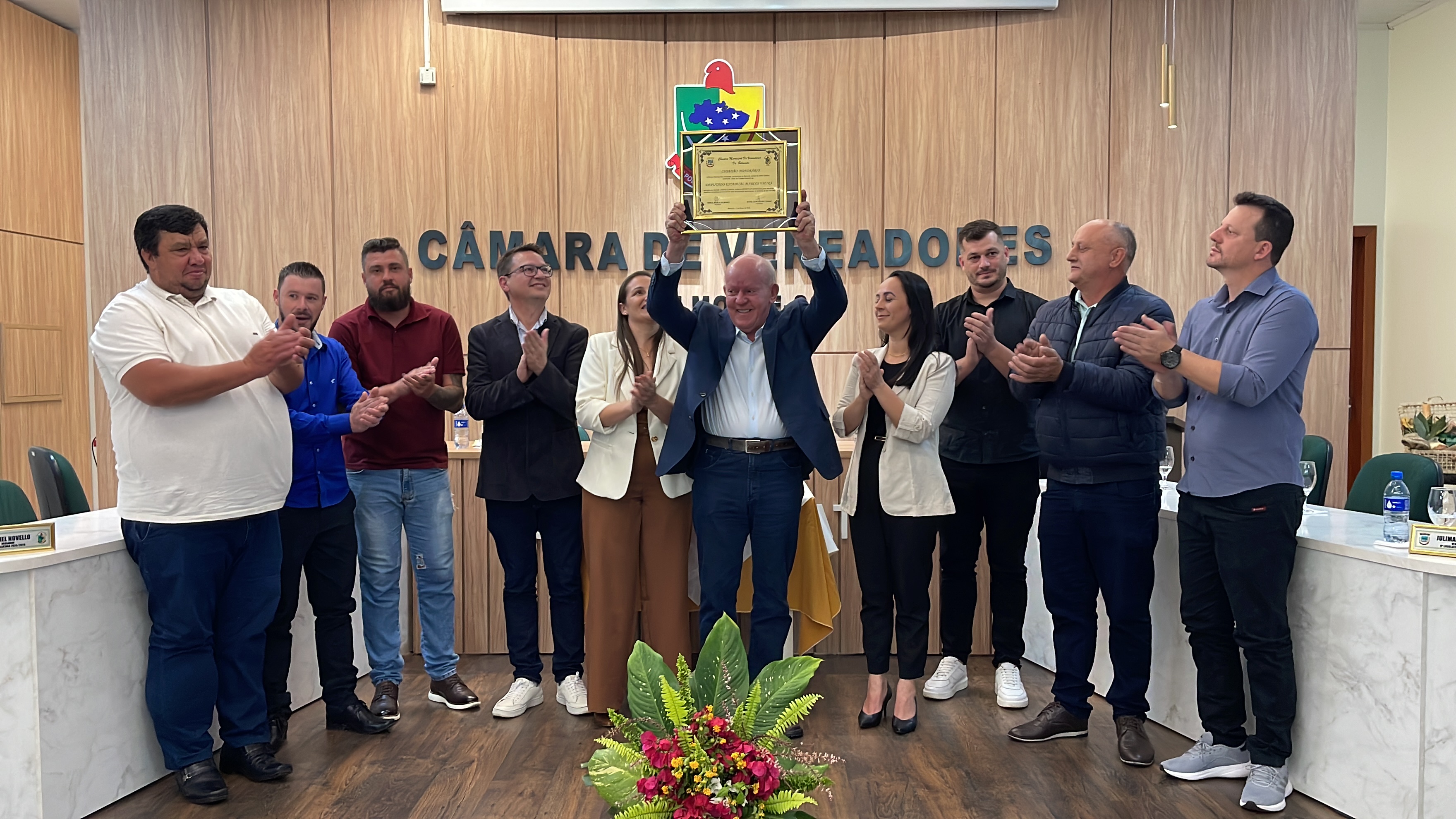 Deputado estadual Marcos Vieira recebe Título de Cidadão Honorário