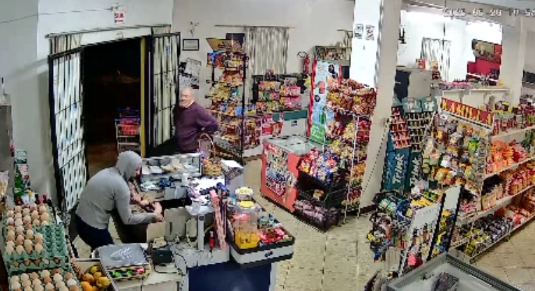Homem é preso em operação conjunta horas após cometer roubo em mercado na BR-163