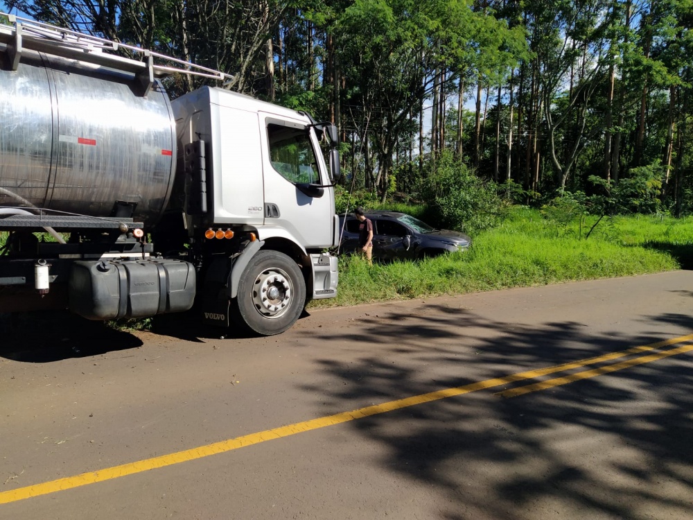 Veículos de SMOeste se envolvem em acidente em Anchieta