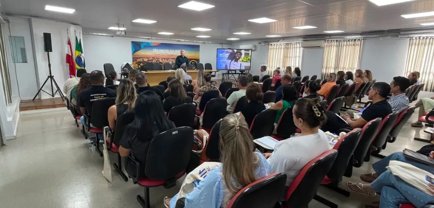 São Miguel do Oeste inicia capacitação para acolher imigrantes e fortalecer economia local