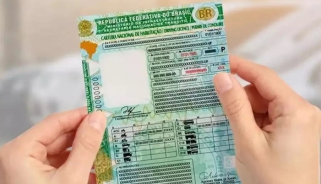 Mudanças na CNH de SC: Detran define novas regras para emissão e foto oficial