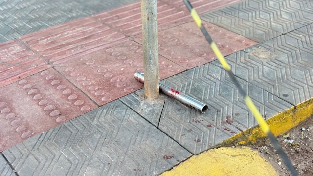 Mulher é agredida com barra de ferro no centro