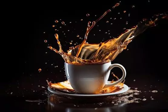 Mulher é condenada por dopar idoso com café “batizado” para roubar sua aposentadoria