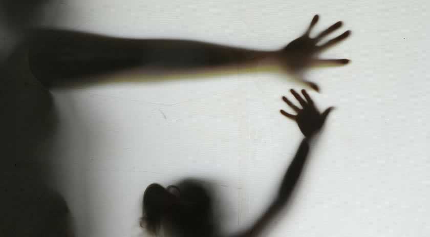 Mulheres de SC ‘pedem comida’ para denunciar violência doméstica