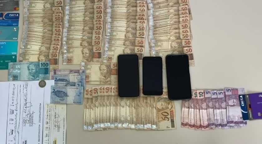 Grupo que tentava trocar cheques clonados é detido