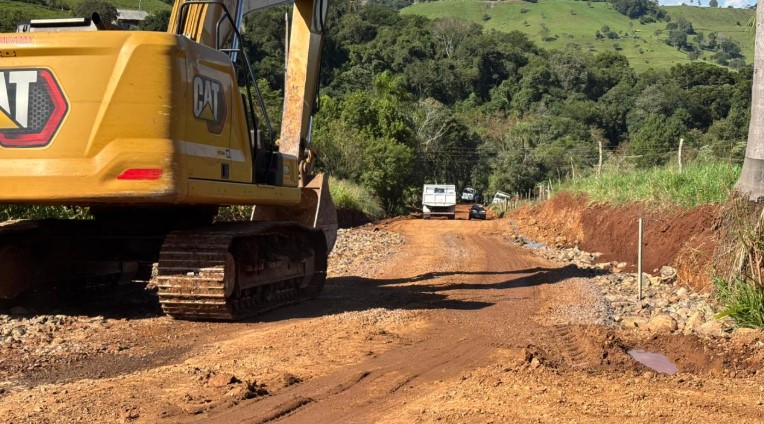 Prefeitura de São Miguel do Oeste avança com obra de infraestrutura na Linha Pinheirinho