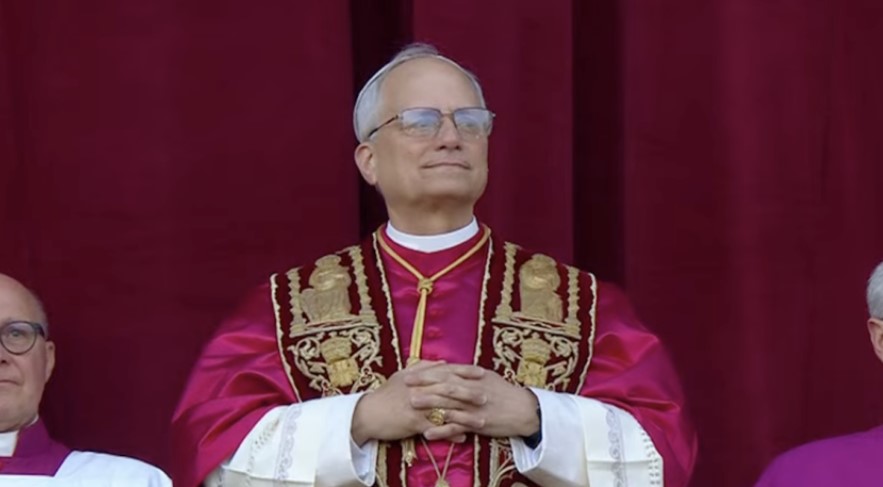 Robert Francis Prevost é o novo papa e escolhe o nome Leão XIV