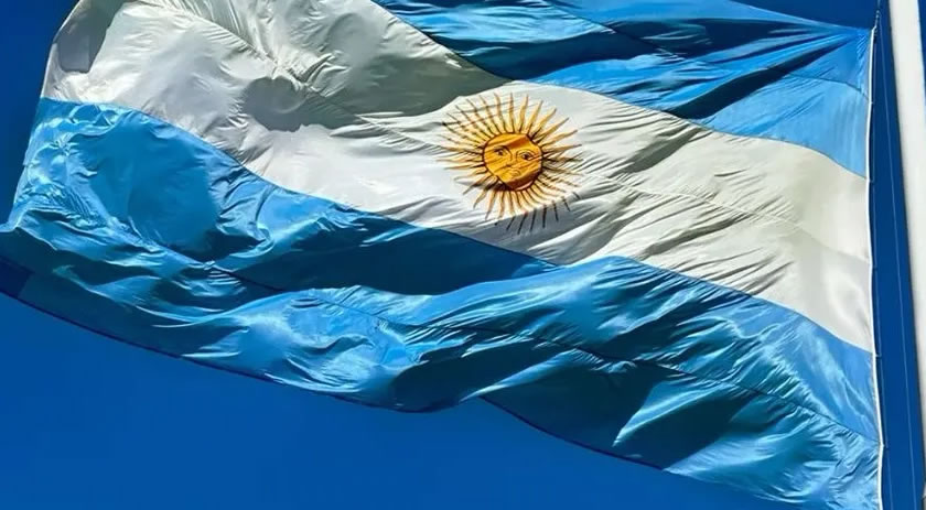 Câmara da Argentina aprova projeto que reduz idade penal de 16 para 14 anos