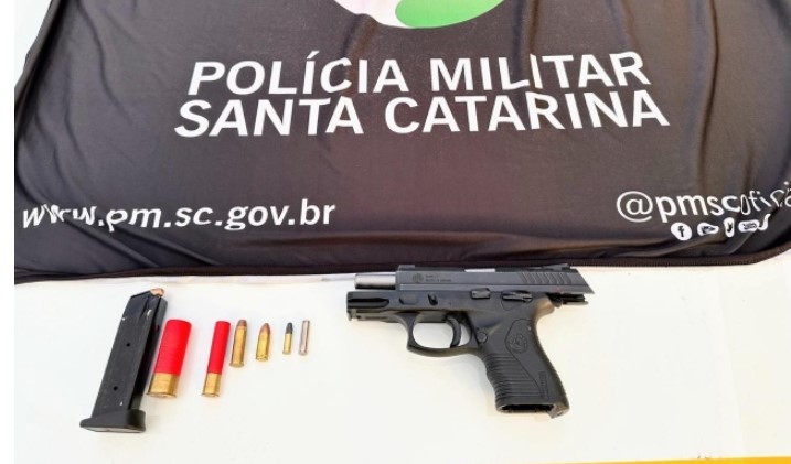 Homem é preso por porte ilegal de arma de fogo