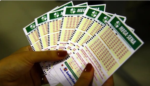 Mega-Sena acumula e prêmio principal vai para R$ 40 milhões