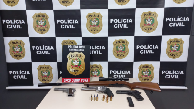 Homem é indiciado e armas de fogo são apreendidas em investigação que apura caso de violência contra os pais idosos