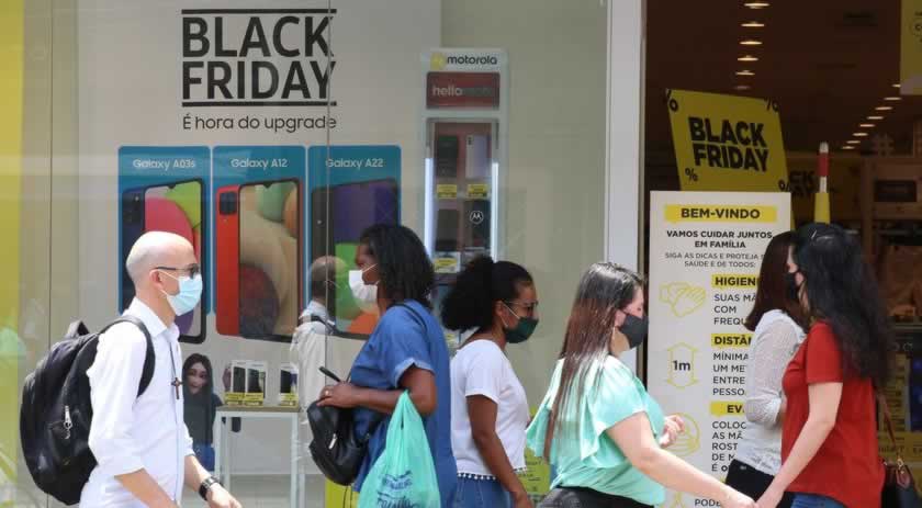 Cartilha alerta consumidores para promoções na Black Friday