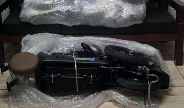 PM apreende motocicletas elétricas contrabandeadas