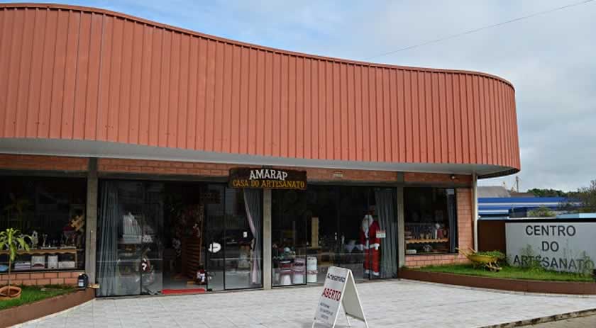 Associação Maravilhense de Artesãos e Artistas Plásticos comemora 20 anos