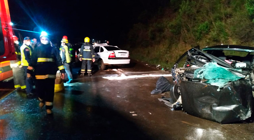 Quatro pessoas morrem em grave acidente