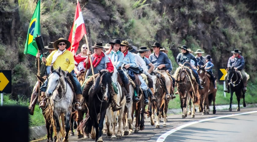 32ª Cavalgada da Integração Sul Brasileira passa por São Miguel do Oeste