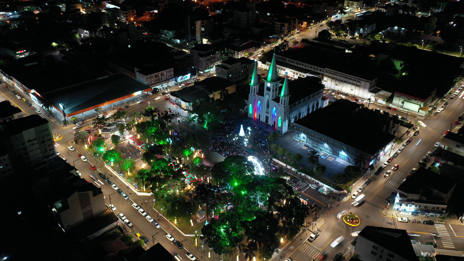 Programação de Natal inicia no sábado com chegada do Papai Noel