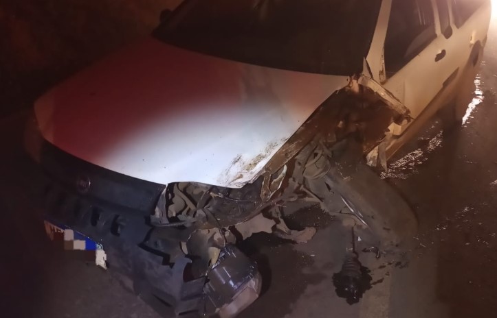 Colisão frontal deixa motorista com suspeita de traumatismo cranioencefálico