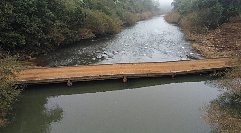 Ponte entre São José do Cedro e Anchieta é interditada pela Defesa Civil