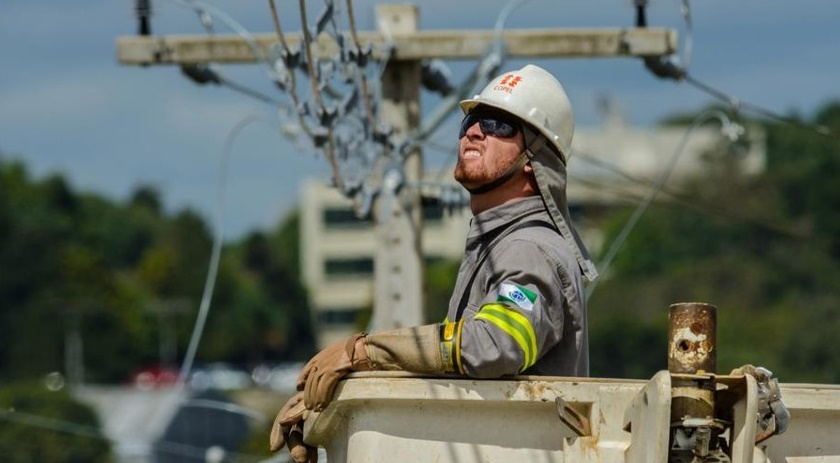Parte do Sudoeste está sem energia elétrica por conta das chuvas que caíram na noite de quarta-feira