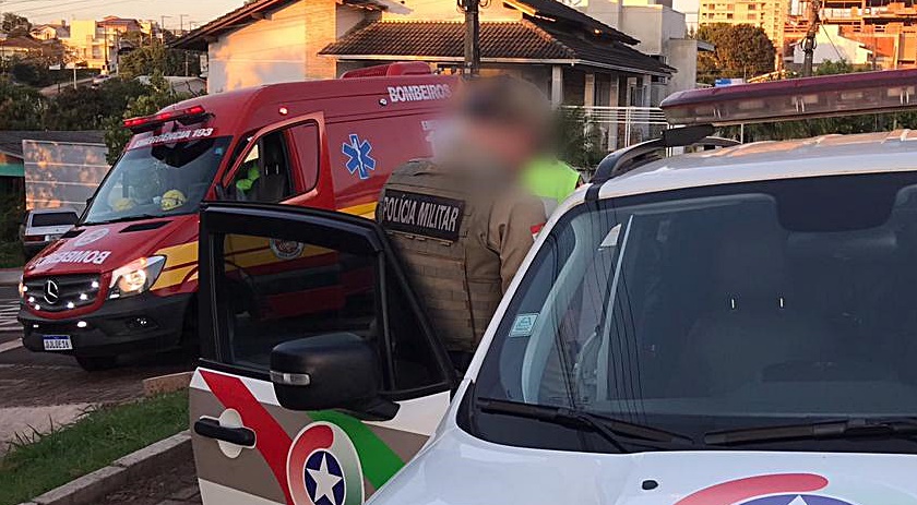 Homem é socorrido pelos Bombeiros após ser agredido na cabeça