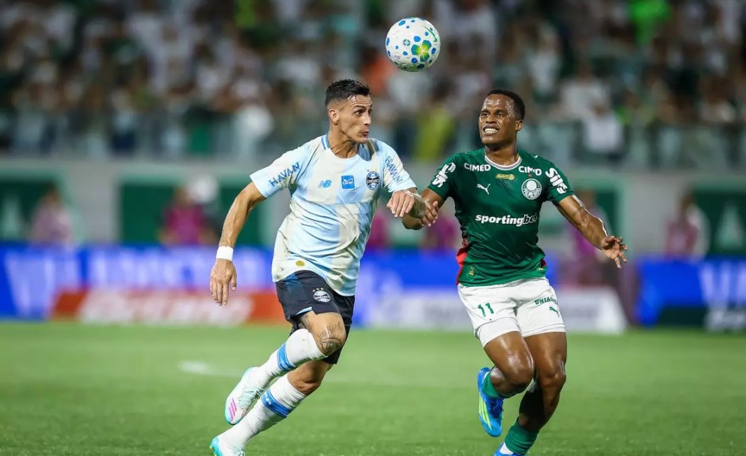Marlon Freitas decide, Palmeiras vence Grêmio e segue firme na liderança do Brasileirão