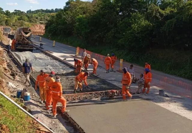 DNIT alerta para operações de Pare e Siga na BR-163/SC, em Guaraciaba