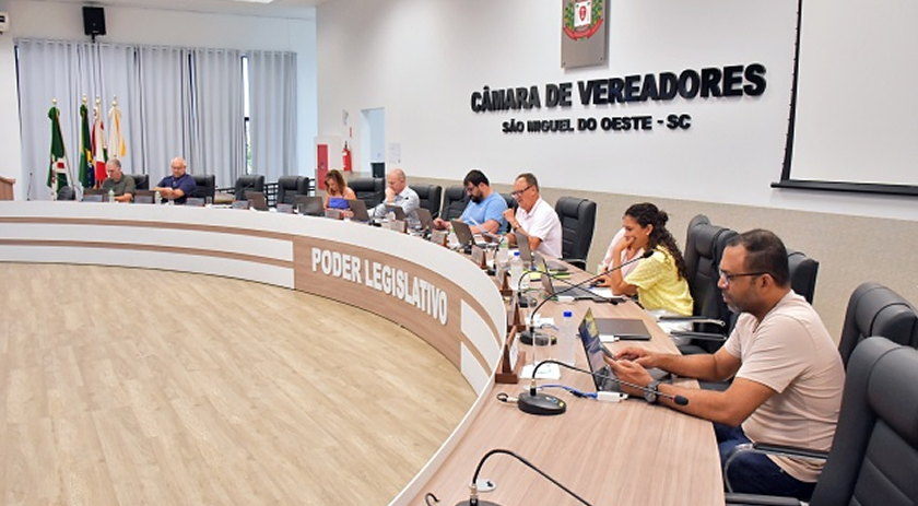 Concessão do transporte coletivo de passageiros e outros projetos têm aprovação confirmada na Câmara
