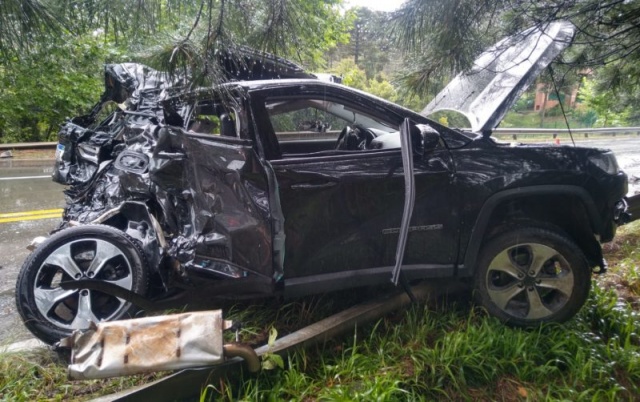 Duas crianças estão entre os mortos após graves acidentes na SC-418