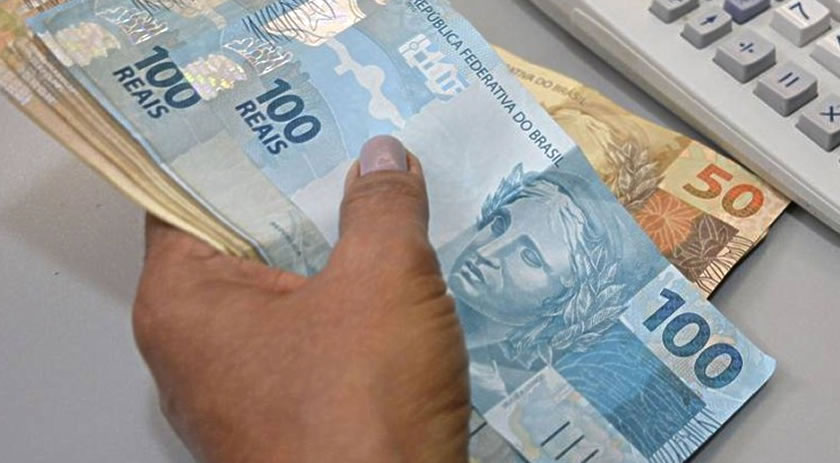 Mulher  perde mais de R$ 19 mil em golpe
