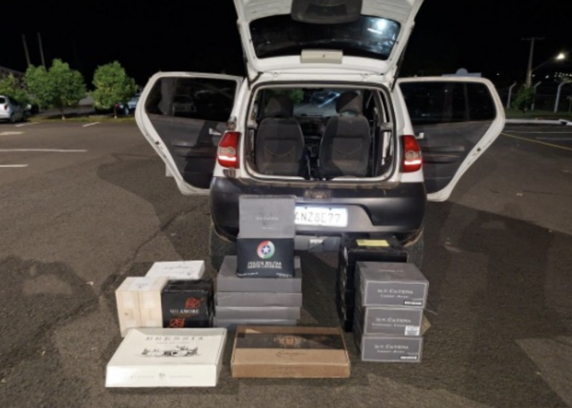 Polícia Militar apreende mais de 100 garrafas de vinho em caso de descaminho