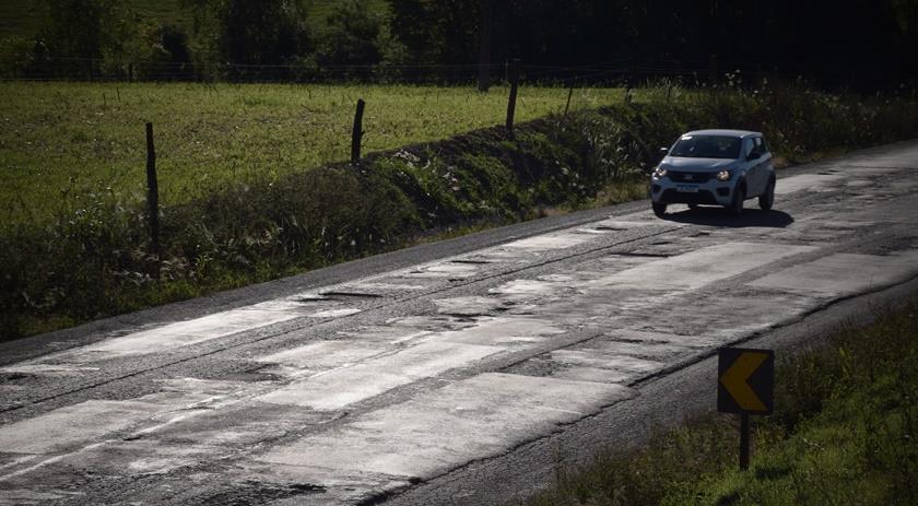 Estudo aponta que o Oeste catarinense tem o pior trecho de rodovia do Brasil