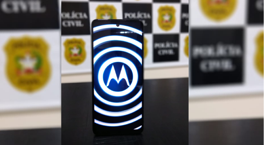 Jovem de 23 anos com mais de 130 boletins de ocorrência é identificado como autor de furto de aparelho celular