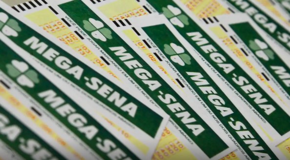 Mega-Sena: prêmio de R$ 12 milhões será sorteado neste sábado