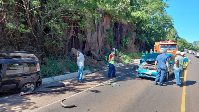 Colisão traseira é registrada na BR-282