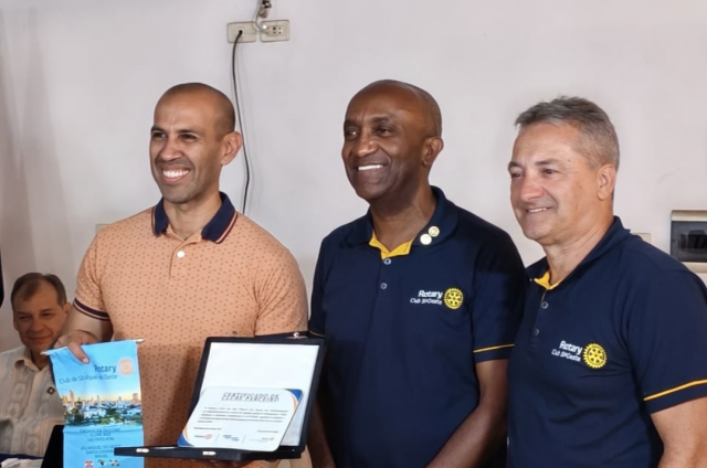 Rotary Club de São Miguel do Oeste participa de Encontro Internacional no Paraguai