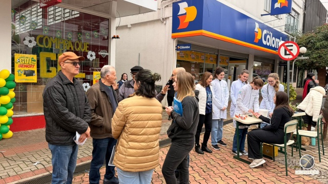Ação no Calçadão de São Miguel do Oeste reforça combate à violência contra a pessoa idosa