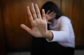 Cinco anos após lei, Saúde não tem registros de reembolso ao SUS de agressores de mulheres