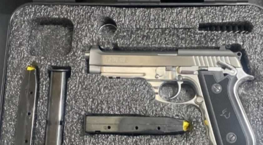 Polícia Civil prende homem em flagrante e apreende armas de fogo e munições