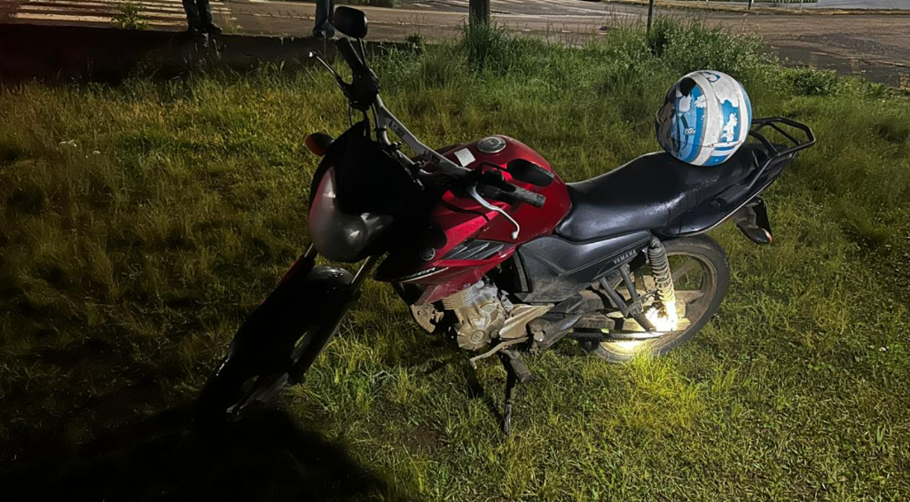 Motociclista de 39 anos morre após sofrer queda
