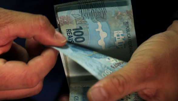 Desenrola Adimplentes começa a operar nesta terça-feira